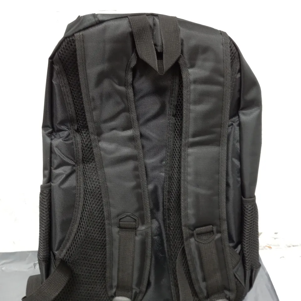 PEPOWER COMPUTER BACKPACK IN BLACK