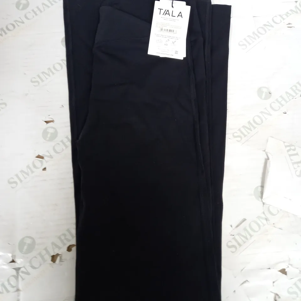 TIALA HIGH WAISTED FLARED YOGA PANTS SIZE M