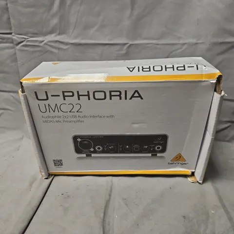 BEHRINGER U-PHORIA UMC22 USB AUDIO INTERFACE – AUDIOPHILE 2X2 WITH MIDAS MIC PREAMPLIFIER