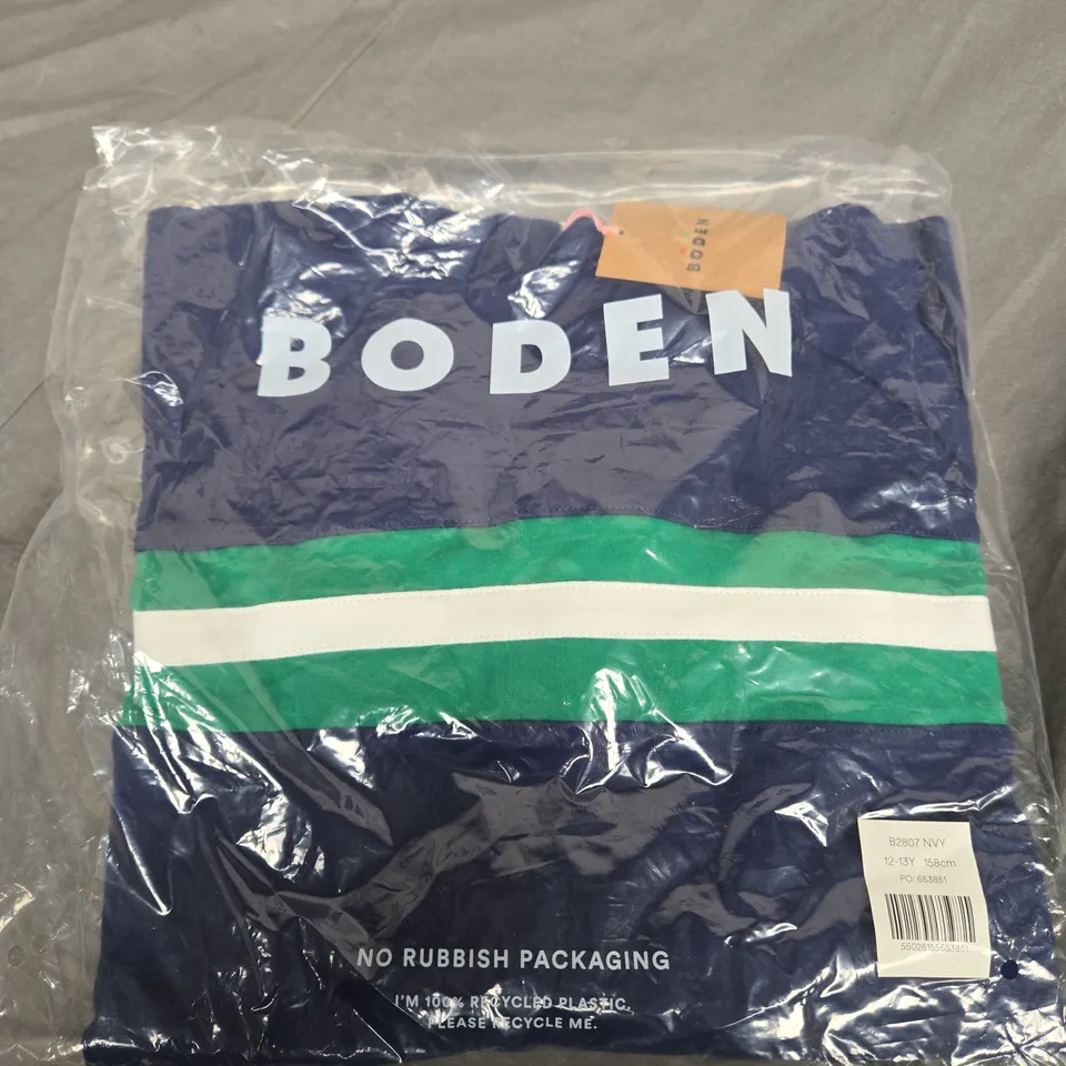 BODEN T-SHIRT SIZE 12-13Y 