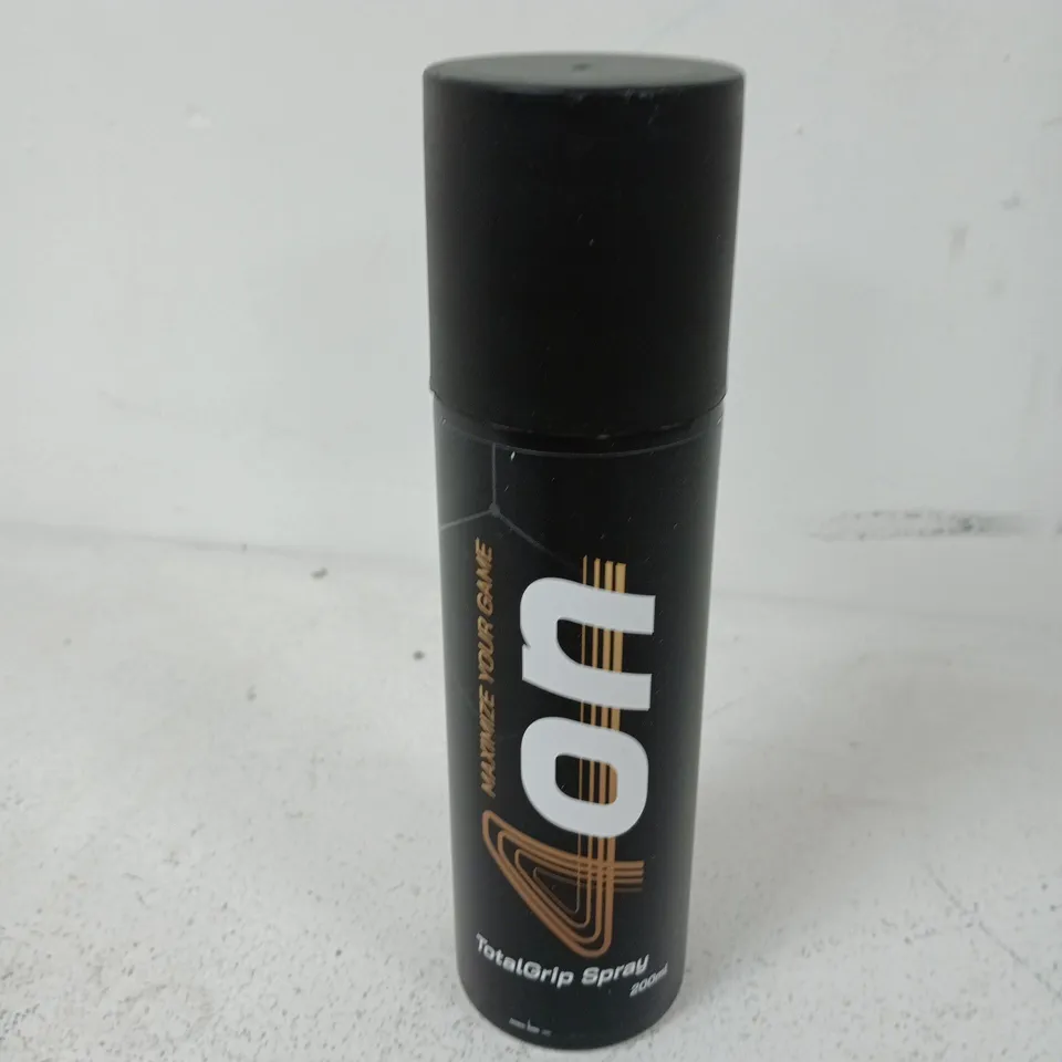 APPROXIMATELY 15 4ON TOTALGRIP SPRAY (200ML) - COLLECTION ONLY