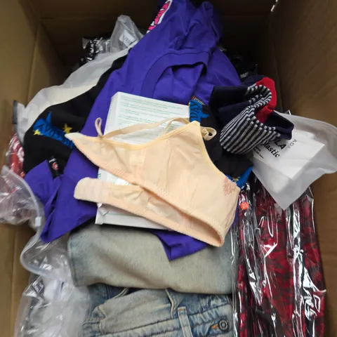 LARGE BOX OF ASSORTED CLOTHING ITEMS IN VARIOUS SIZES, STYLES AND COLOUR 