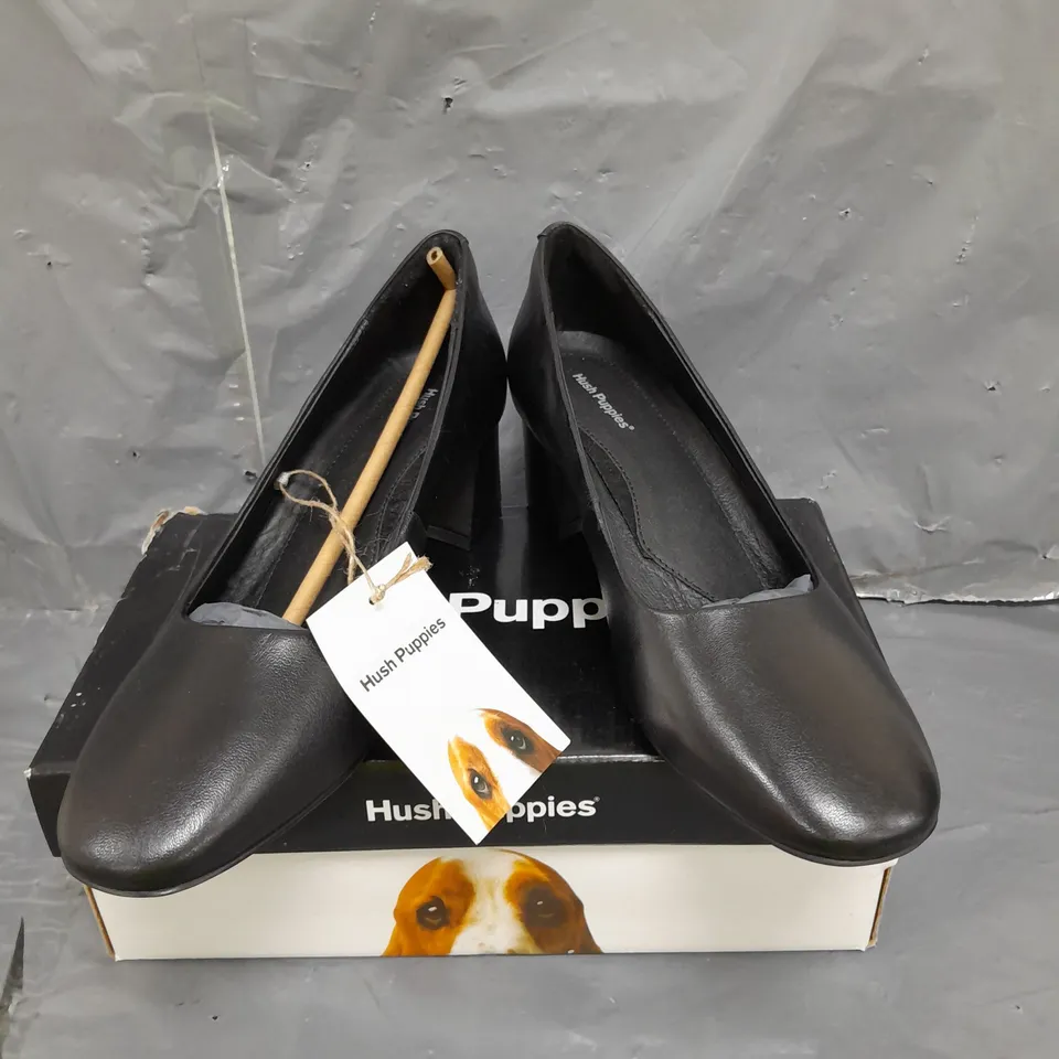 HUSH PUPPIES LADIES COURT SHOES BLACK SIZE 8