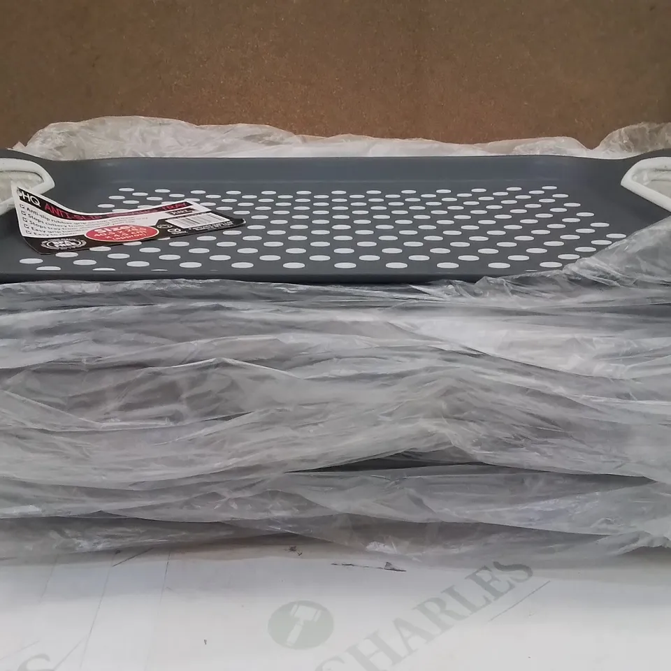 12 BRAND NEW HQ ANTI SLIP SERVING TRAYS