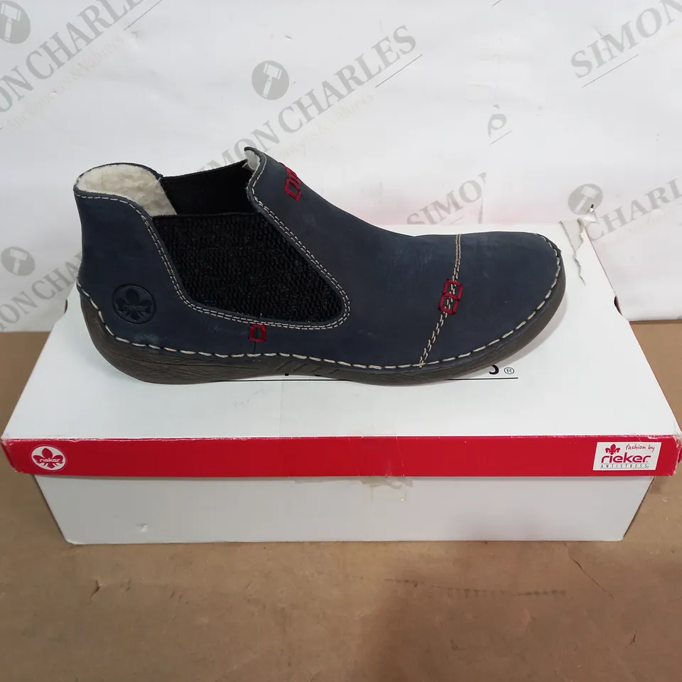 BOXED PAIR OF RIEKER SHOES - SIZE 39