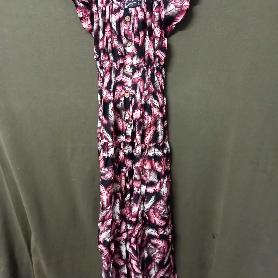 KURT MULLER WOMAN PUFFY SLEEVE MAXI FLORAL DRESS IN BLACK/RED
