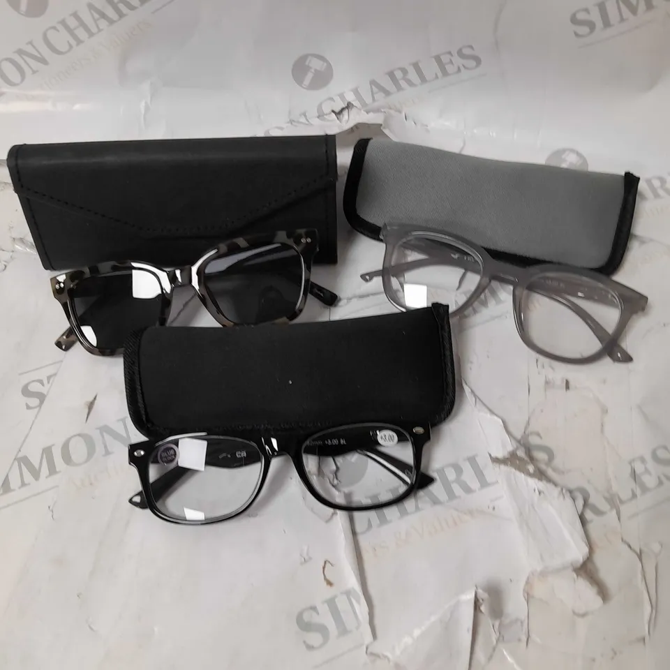 1 PAIR OF SUNGLASSES AND 2 PAIRS OF GLASSES GREY MIX