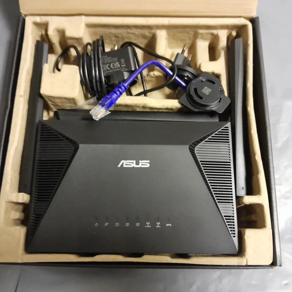 BOXED ASUS AX1800 DUAL BAND RT-AX52