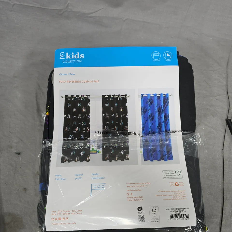 CL KIDS COLLECTION FULLY REVERSIBLE CURTAIN PAIR – GAME OVER DESIGN