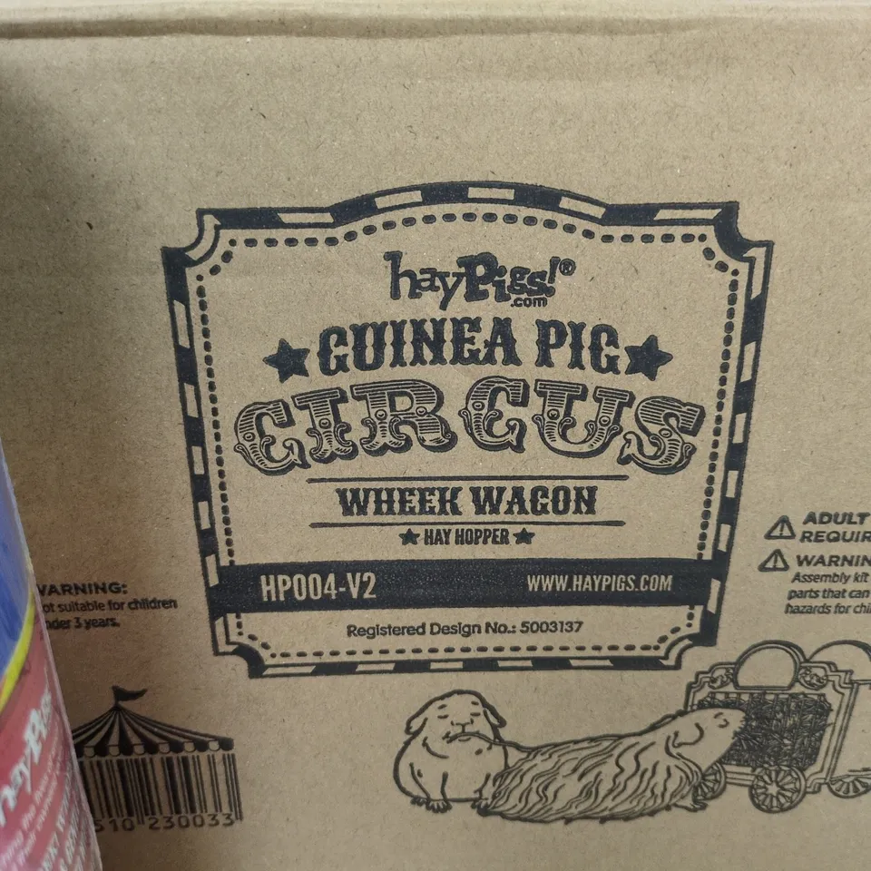 LOT OF 2 HAY PIGGS GUINEA PIG CIRCUS ACCESSORIES INCLUDES CANNON AND WHEEK WAGON