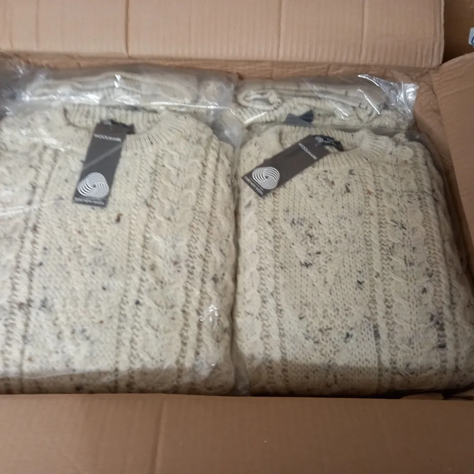 LOT OF APPROXIMATELY 10 AS NEW PURE NEW WOOL KNITTED CREW JUMPERS IN ECRU - ALL M