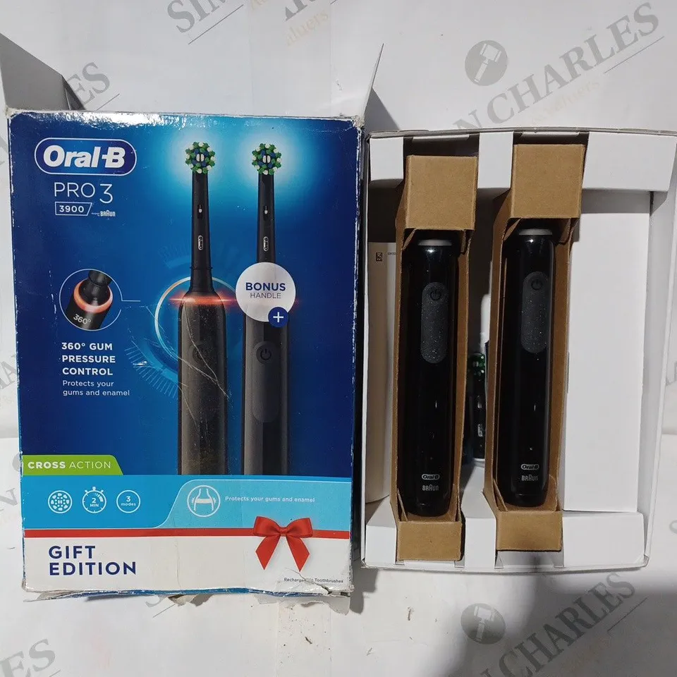 BOXED ORAL B PRO 3 3900