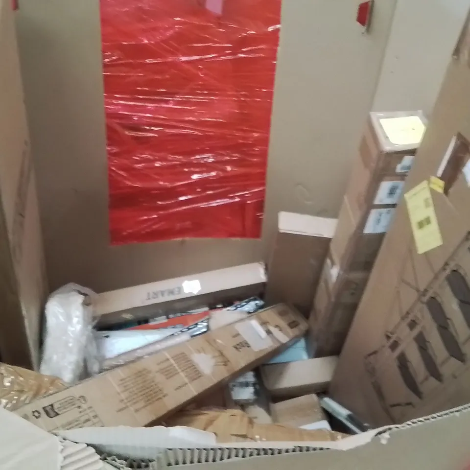PALLET OF ASSORTED HOUSEHOLD GOODS AND PRODUCTS TO INCLUDE;RETRACTABLE SAFETY GATE,GARDEN SEAT