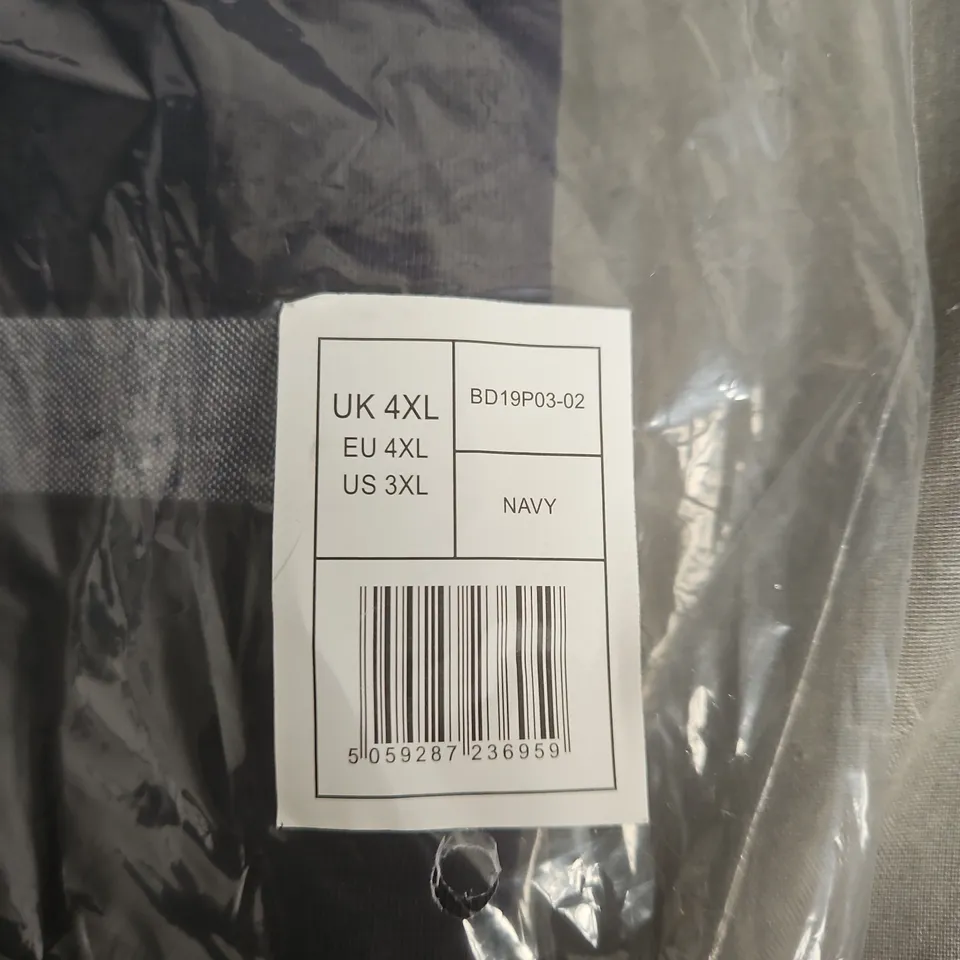 MEN'S NAVY POLO SHIRT WITH LIGHT BLUE COLLAR – UK 4XL (EU 4XL, US 3XL)