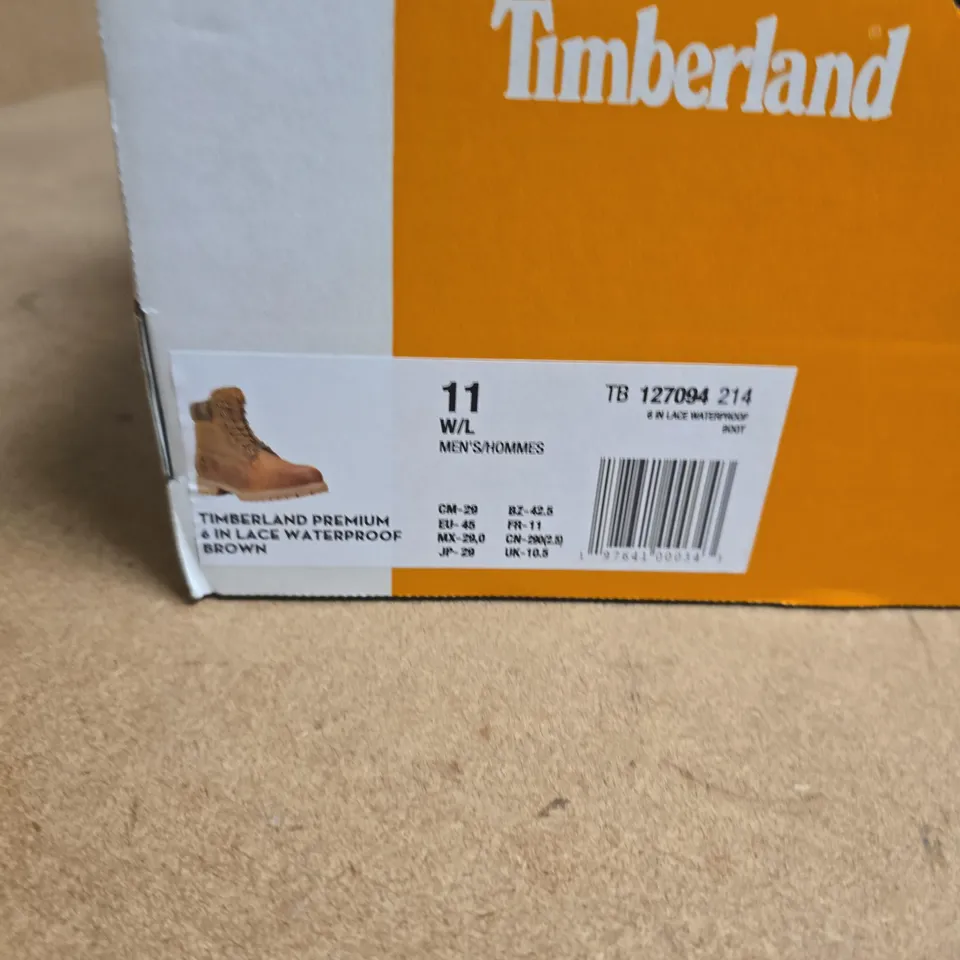 BOXED PAIR OF TIMBERLAND PREMIUM WATERPROOF BOOTS – BROWN, UK 10.5