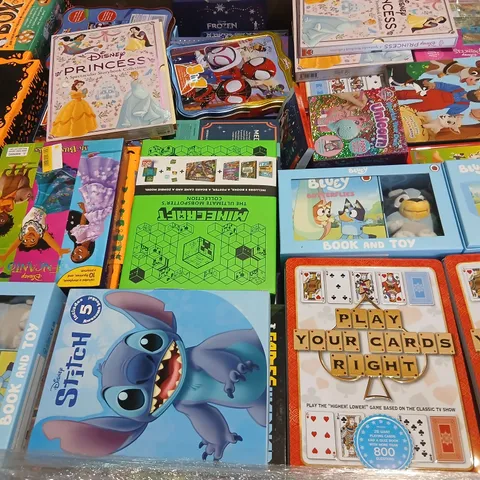 LARGE QUANTITY OF ASSORTED BOOKS