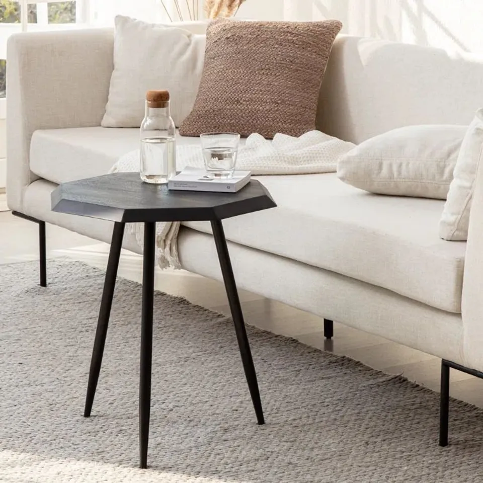 SOLANA SIDE TABLE