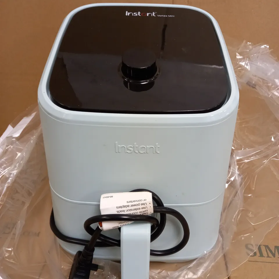 INSTANT POT BRANDS VORTEX MINI 4-IN-1 AIR FRYER