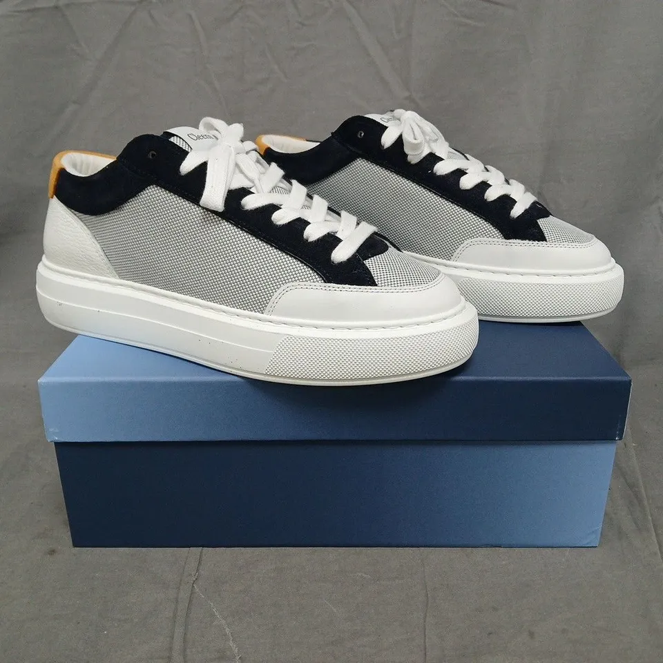BOXED PAIR OF CLEENS LUXOR TRAINERS IN NAVY/WHITE SIZE UK 10