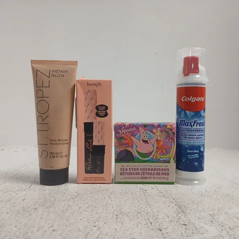 APPROXIMATELY 15 ASSORTED COSMETIC ITEMS INCLUDING VARIOUS MAKES AND BRANDS - COLLECTION ONLY