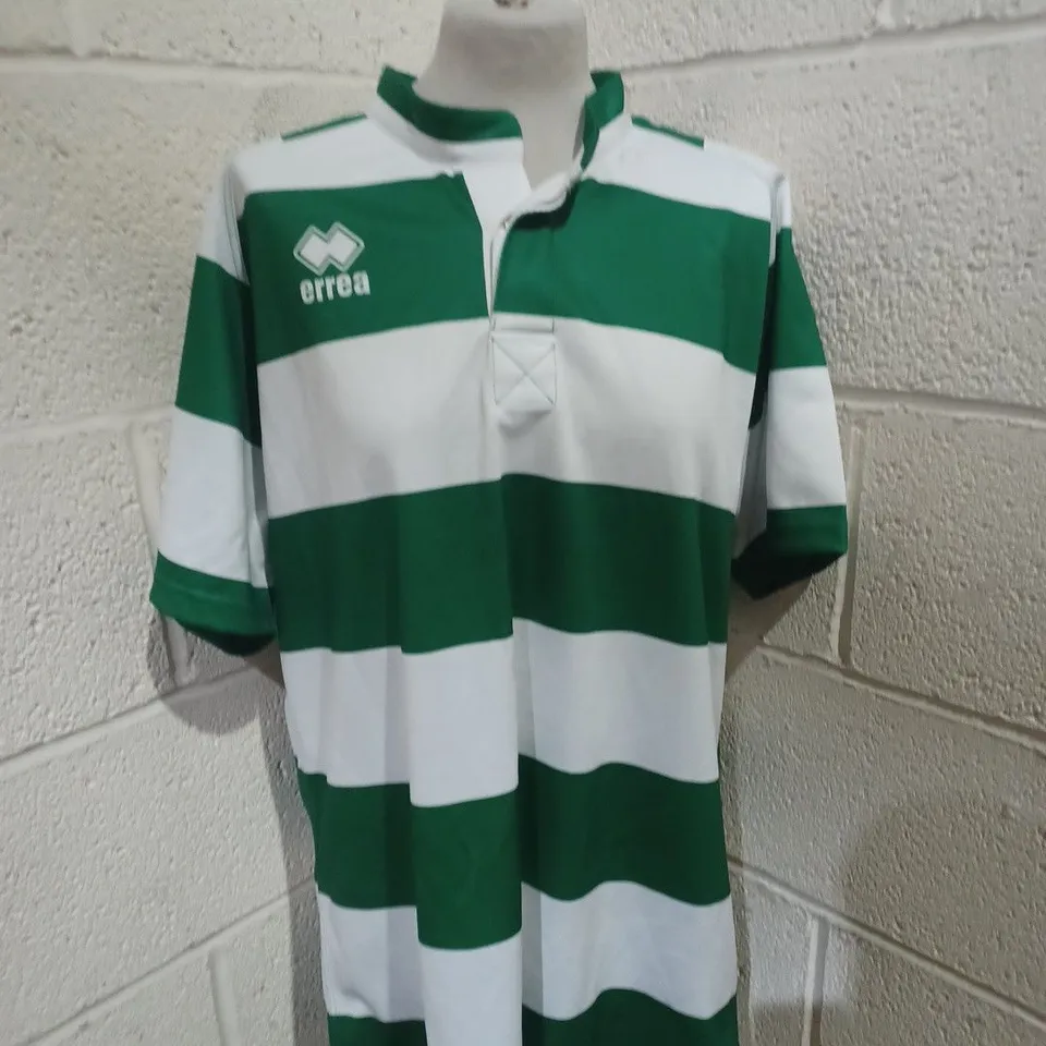 APPROXIMATELY 5 ASSORTED ERREA FOOTBALL TOP IN VARIOUS COLOURS AND SIZES 