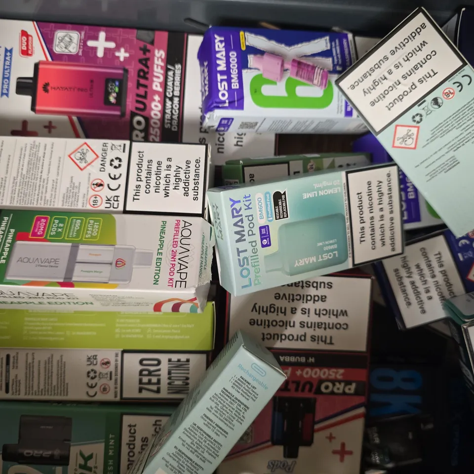APPROXIMATELY 18 ASSORTED E-CIGARETTE AND VAPE PRODUCTS TO INCLUDE LOST MARY, IVG, ETC - COLLECTION ONLY