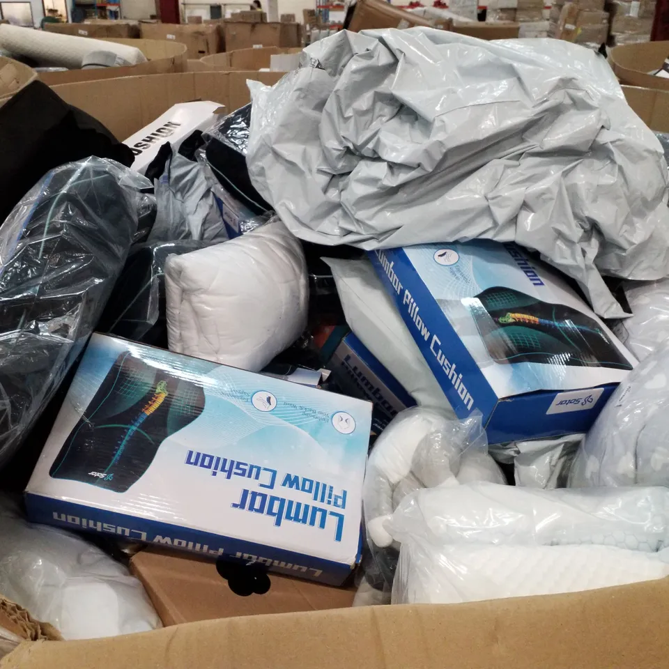 PALLET OF ASSORTED PILLOWS & CUSHIONS INCLUDING ORTHOPEDIC DONUT CUSHION, ANTI-AGING BEAUTY PILLOW, NECK BRACE, LUMBAR CUSHION, SEAT CUSHION