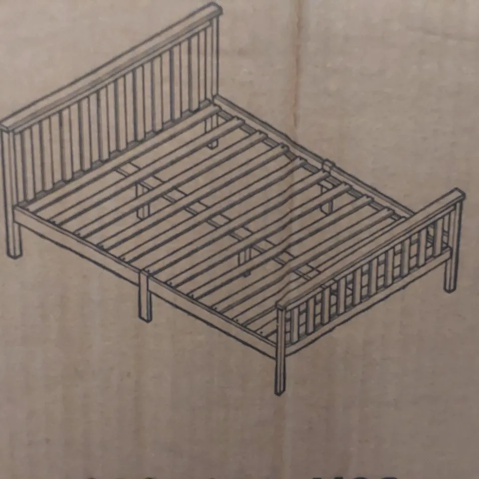 BOXED PINEWOOD BED - SMALL DOUBLE - WHITE (1 BOX)