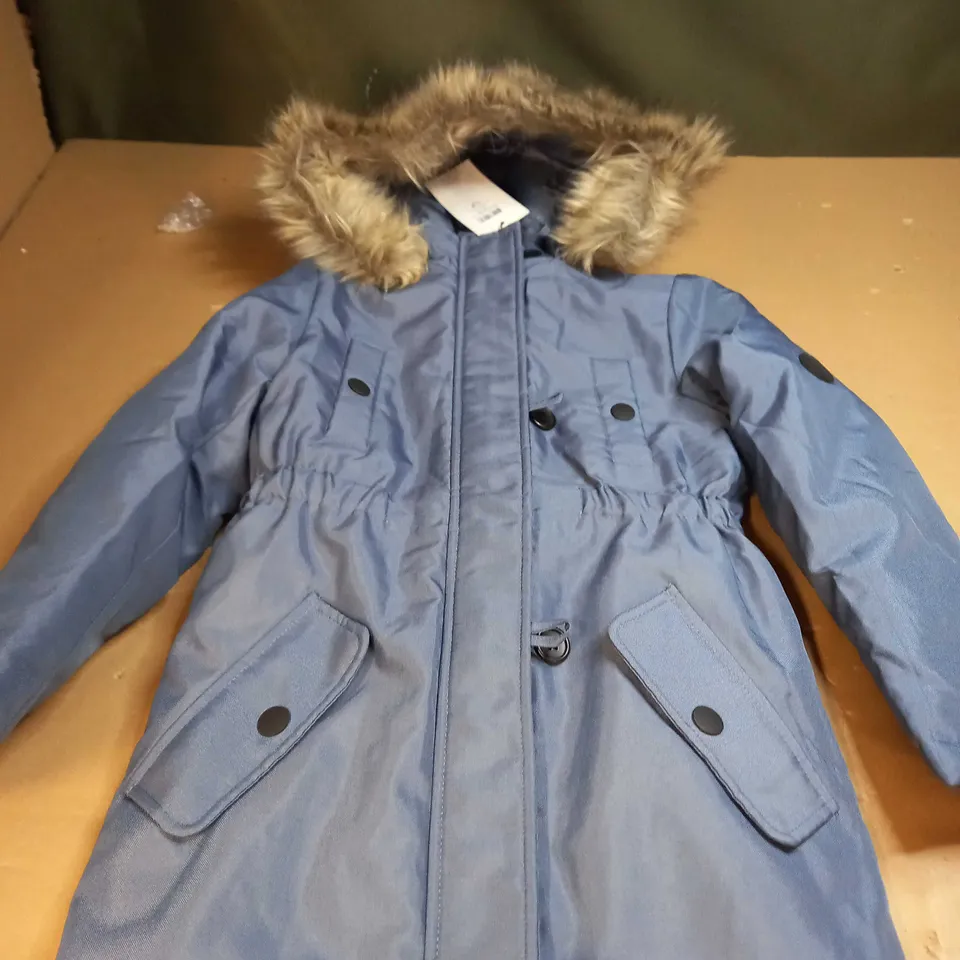 ADPT LONG PARKA COAT SZIE 8 YEARS