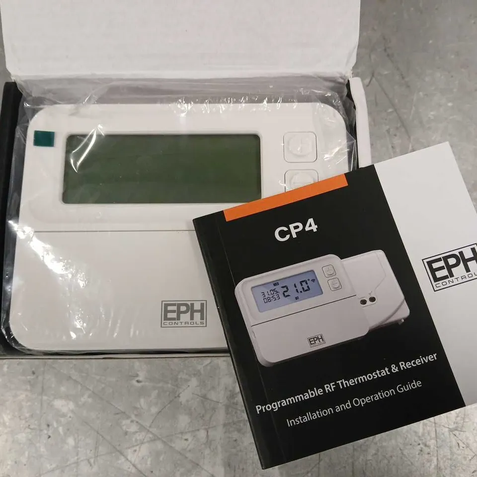 BOXED CP4 PROGRAMMABLE RF THERMOSTAT & RECEIVER