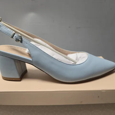 BOXED PARADOX POWDER BLUE FAUX LEATHER - EU 40