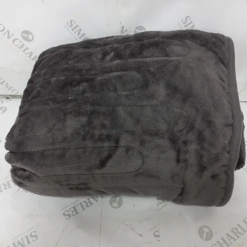 COZEE HOME VELVETSOFT HEATED THROW IN CHARCOAL