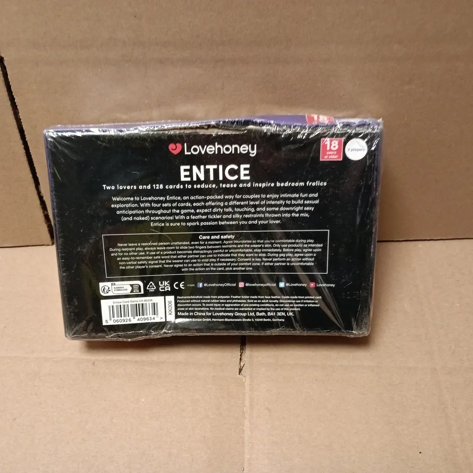 SEALED LOVEHONEY ENTICE BEDROOM FROLICS SET