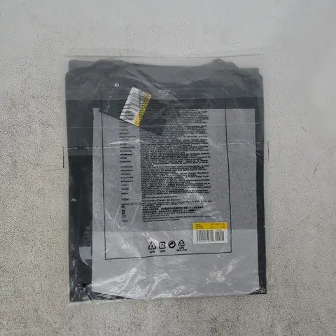 BAGGED NIKE NSW AIR MAX GRAPHIC T-SHIRT IN BLACK SIZE SMALL