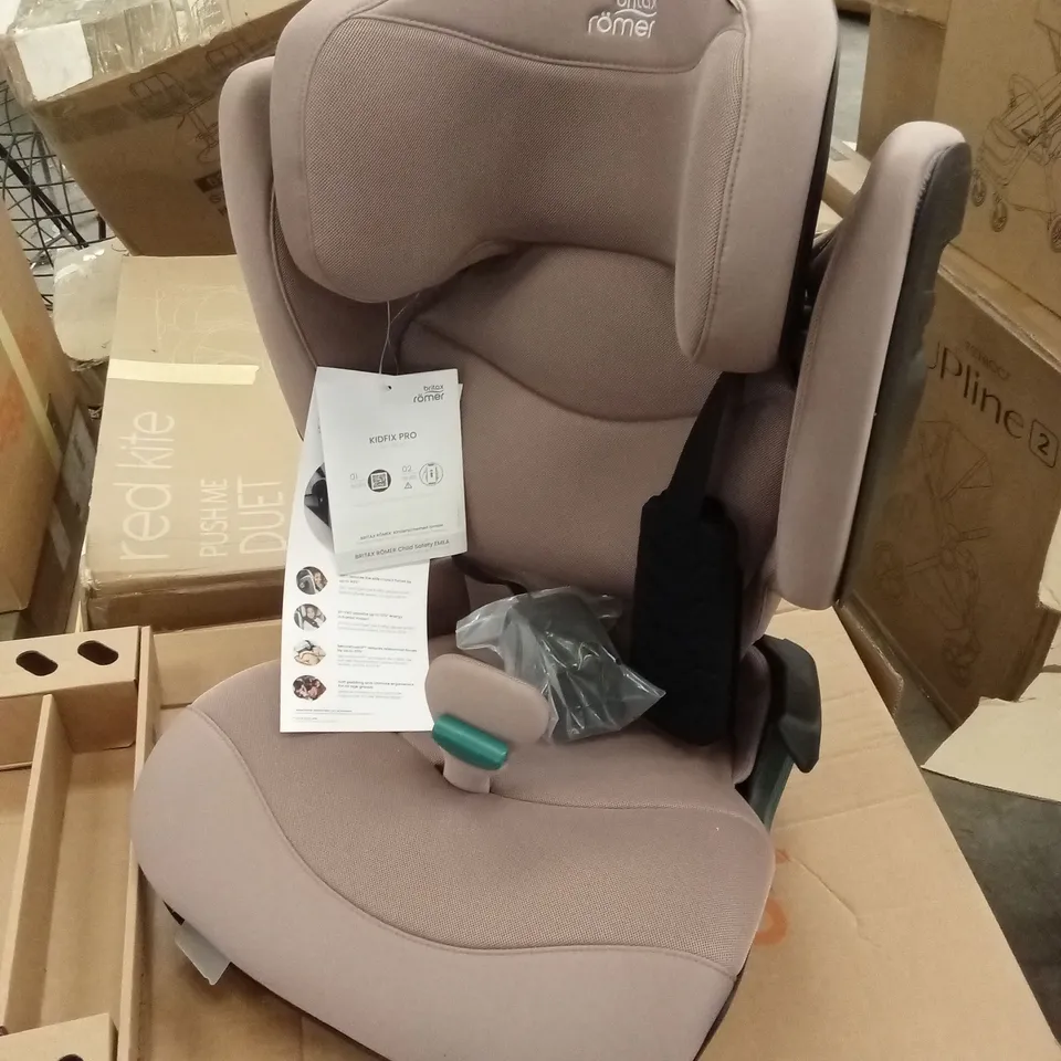BOXED BRITAX RÖMER KIDFIX PRO CHILD CAR SEAT