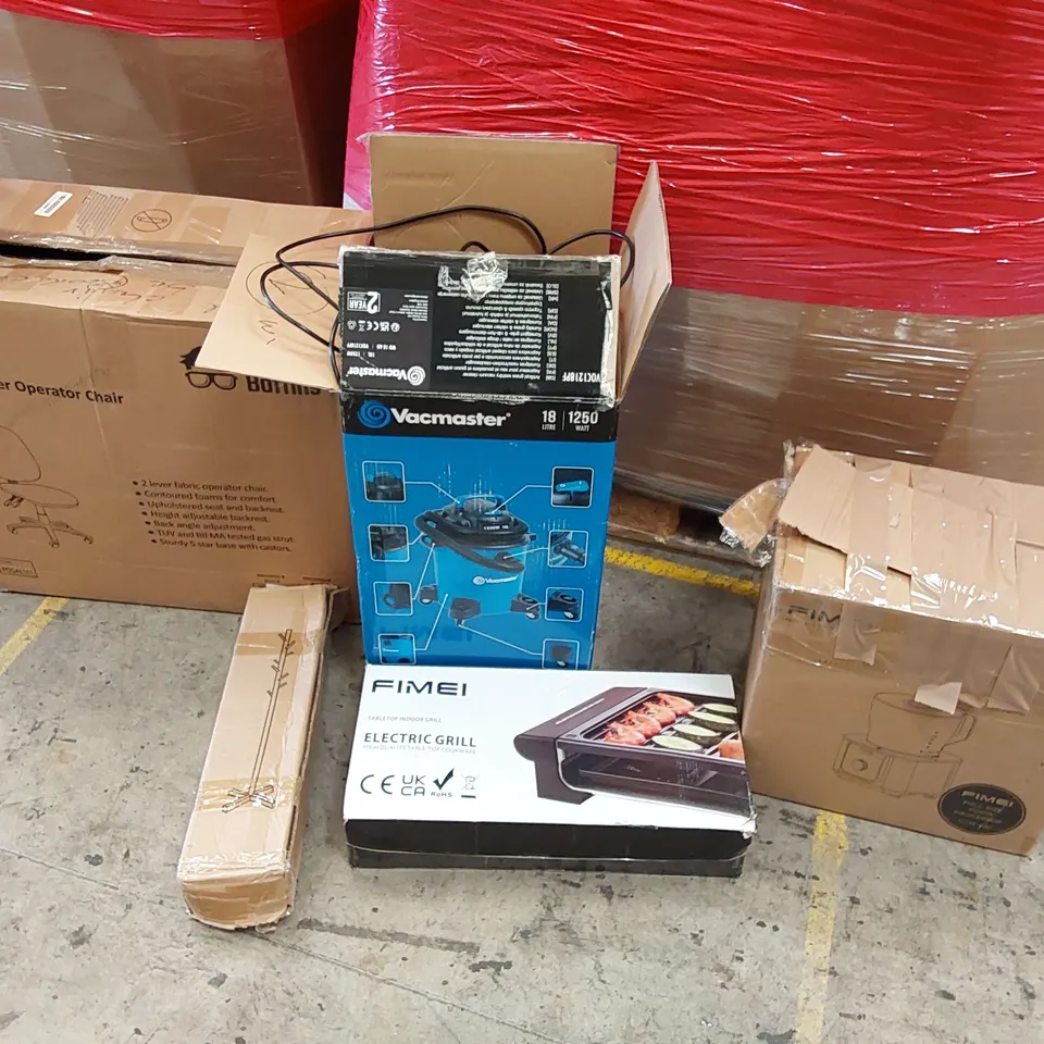 PALLET OF ASSORTED ITEMS INCLUDING: VACUUM CLEANER, OFFICE CHAIR, ELECTRIC GRILL, FOOD PROCESSOR, COAT STAND 