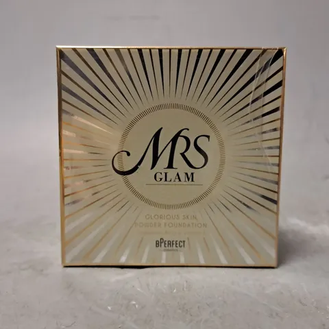 BPERFECT X MRS GLAM GLORIOUS SKIN POWDER FOUNDATION 04 MEDIUM GOLD