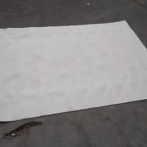 QUALITY DESIGNER AREA RUG - APPROXIMATELY 220X150CM