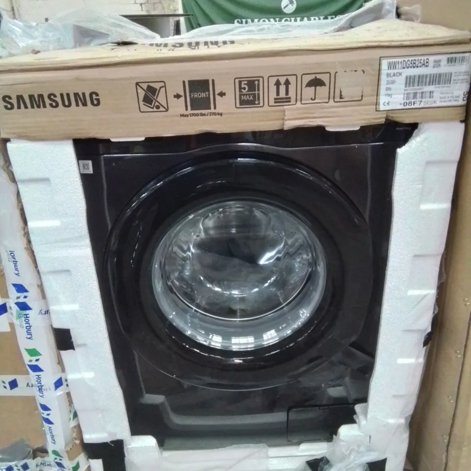 SAMSUNG SERIES 5 SMART LOAD WASHING MACHINE IN BLACK