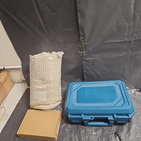 APPROXIMATLEY 12 HOUSEHOLD ITEMS INCLUDING A TOOL BOX BEDDING BLANKET THROW A GLASS DRINKING SET AND OTHER ASSORTED ITEMS.