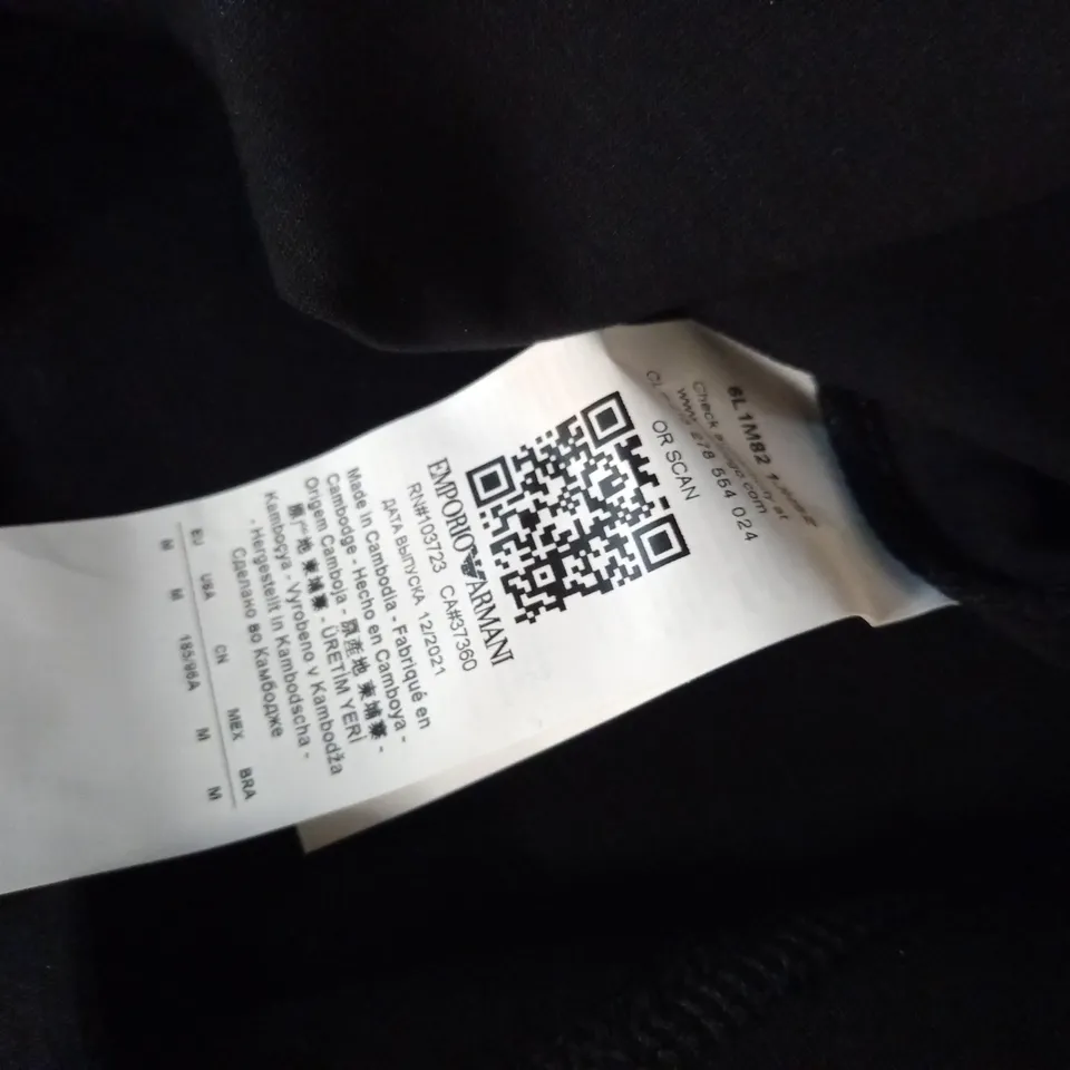 EMPORIO ARMANI BLACK CREW SWEATSHIRT - M