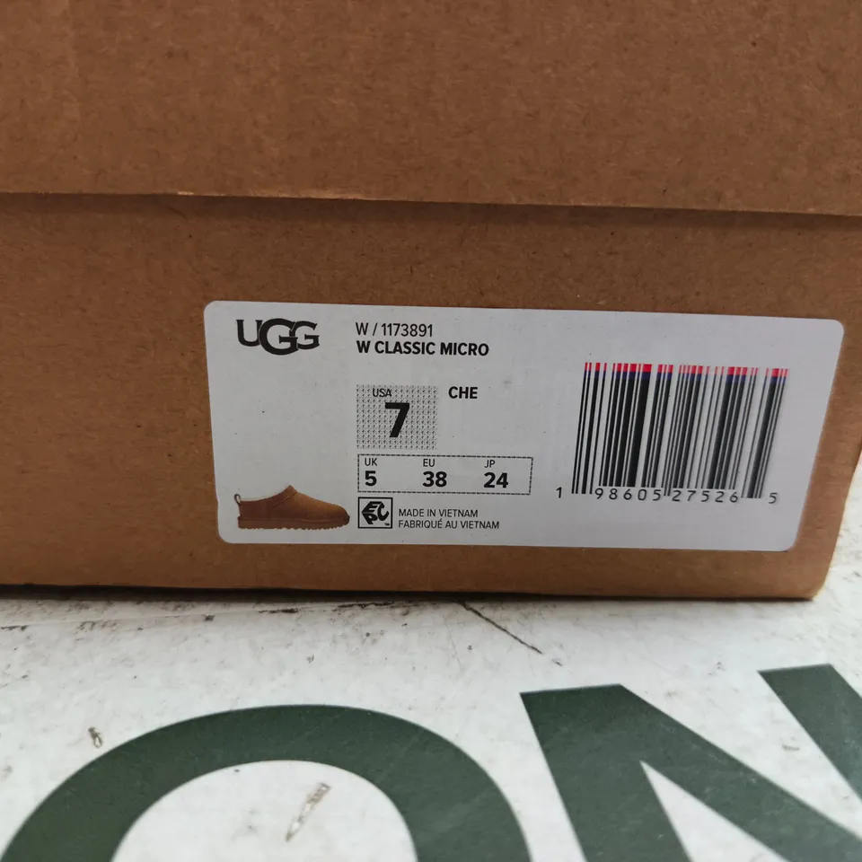 UGG WOMEN’S CLASSIC MICRO SLIPPERS – UK 5 (US 7, EU 38)