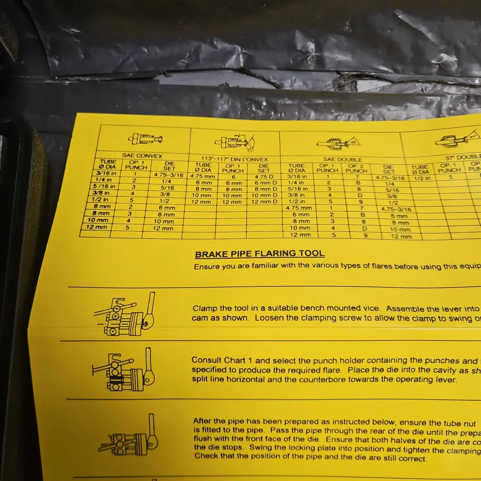 BRAKE PIPE FLARING TOOL KIT IN CASE – DIES & INSTRUCTION SHEET