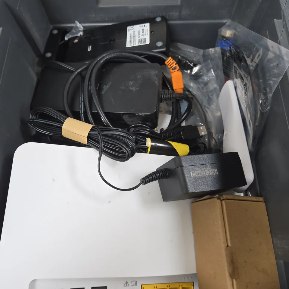APPROXIMATELY 10 ASSORTED ELECTRICAL PRODUCTS TO INCLUDE ROUTERS, REPLACEMENT REMOTE, POWER SUPPLIES ETC 