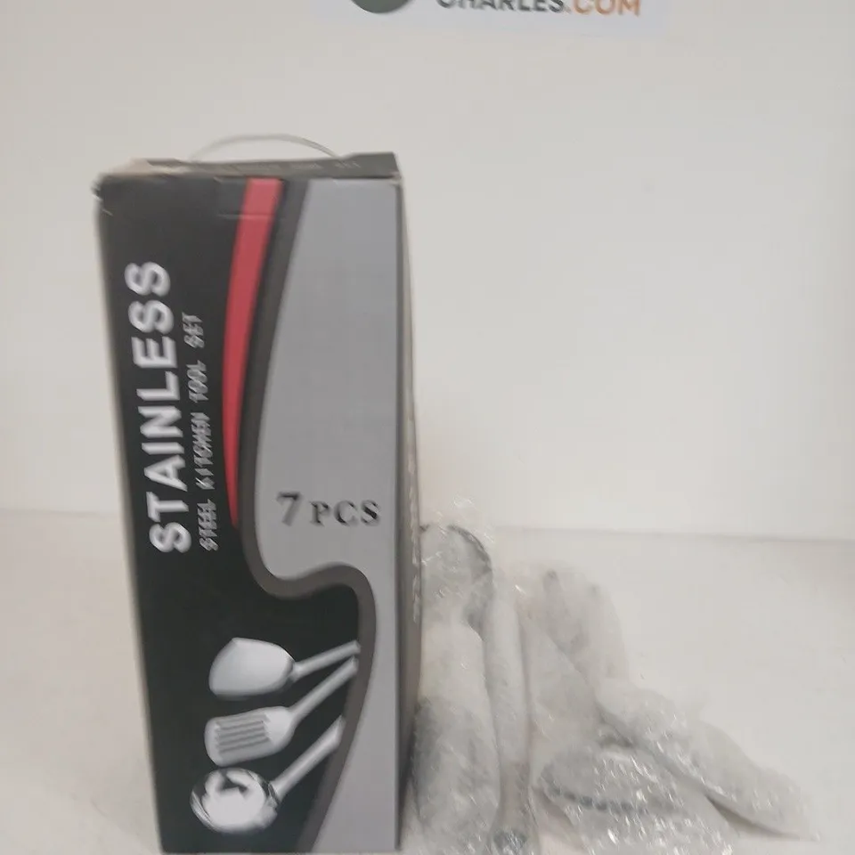 STAINLESS STEEL 7-PIECE CUTLERY SET – BOXED