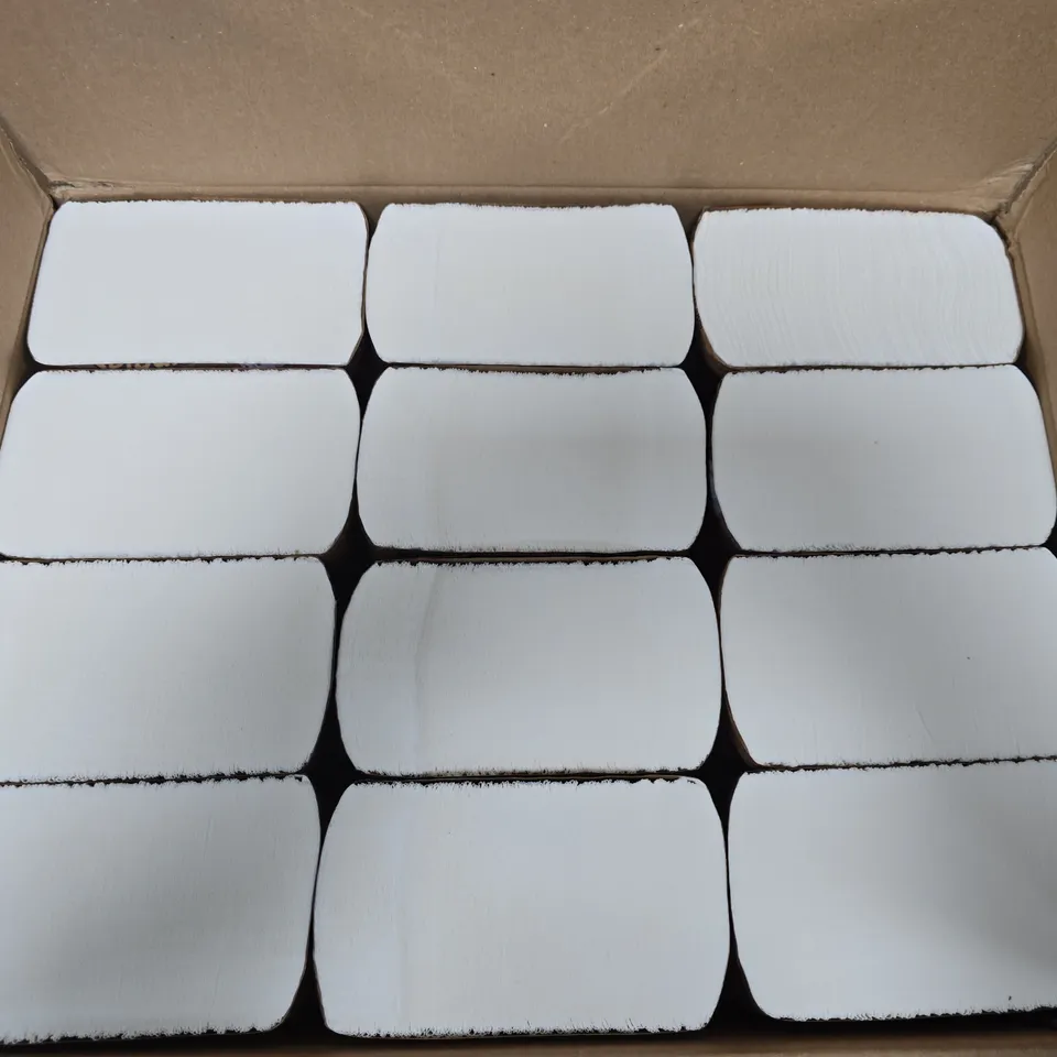 BOXED SELPAK PROFESSIONAL 12X200 Z FOLD PAPER TOWELS