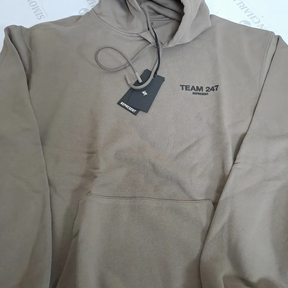 REPRESENT LIGHT KHAKI TEAM 24/7 HOODIE - SMALL