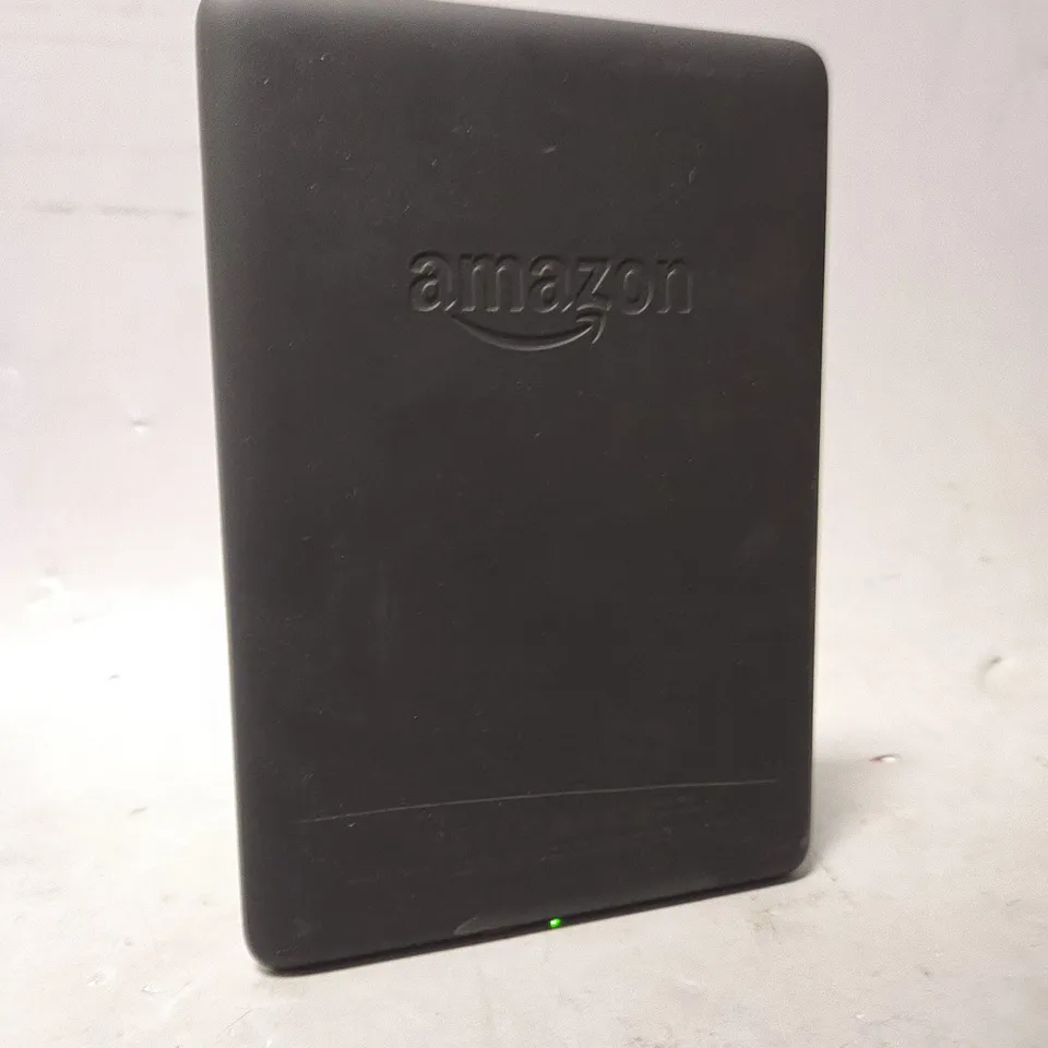 AMAZON KINDLE E-READER