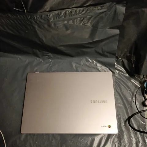 SAMSUNG CHROMEBOOK