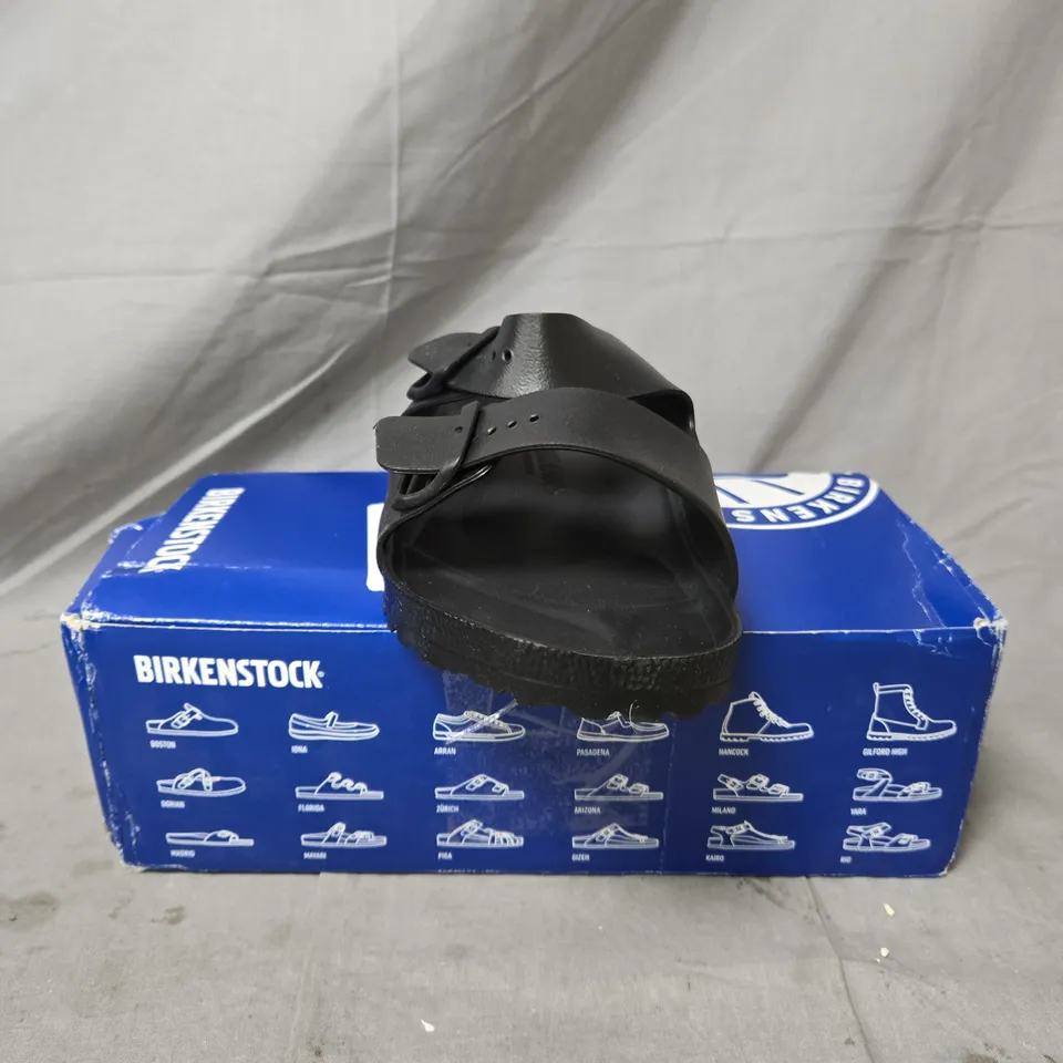 BIRKENSTOCK MEN'S ARIZONA EVA SANDAL - BLACK - SIZE 7.5